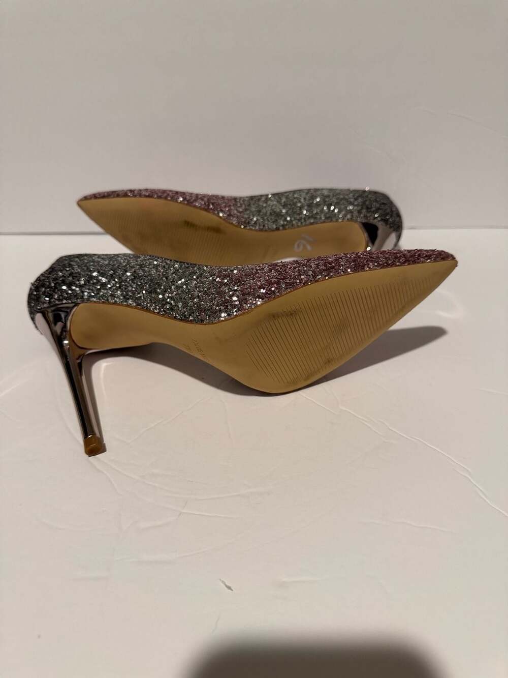 Nine West Ombre Glitter D'Orsay Pointed Toe Pumps Size 7.5M - Picture 6 of 8